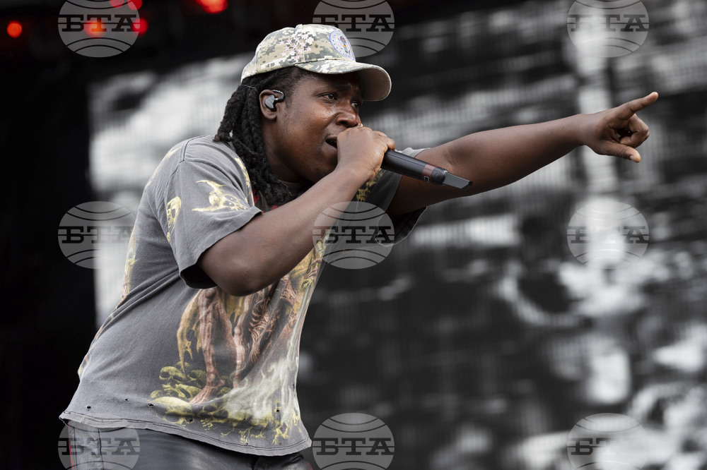 Рапърът Дон Толивър оглави класацията на "Билборд" за албуми