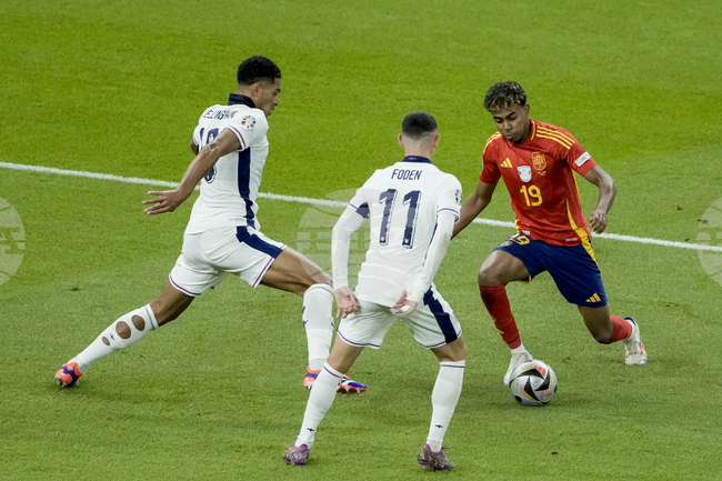 Джуд Белингам и Фил Фоудън се завръщат в селекцията на Англия за Световните квалификации