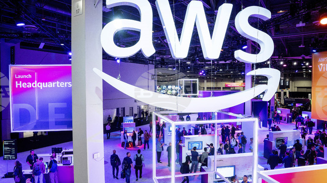 Атаки на дронове засегнаха центрове за данни на „Амазон Уеб Сървисис“ в ОАЕ и Бахрейн