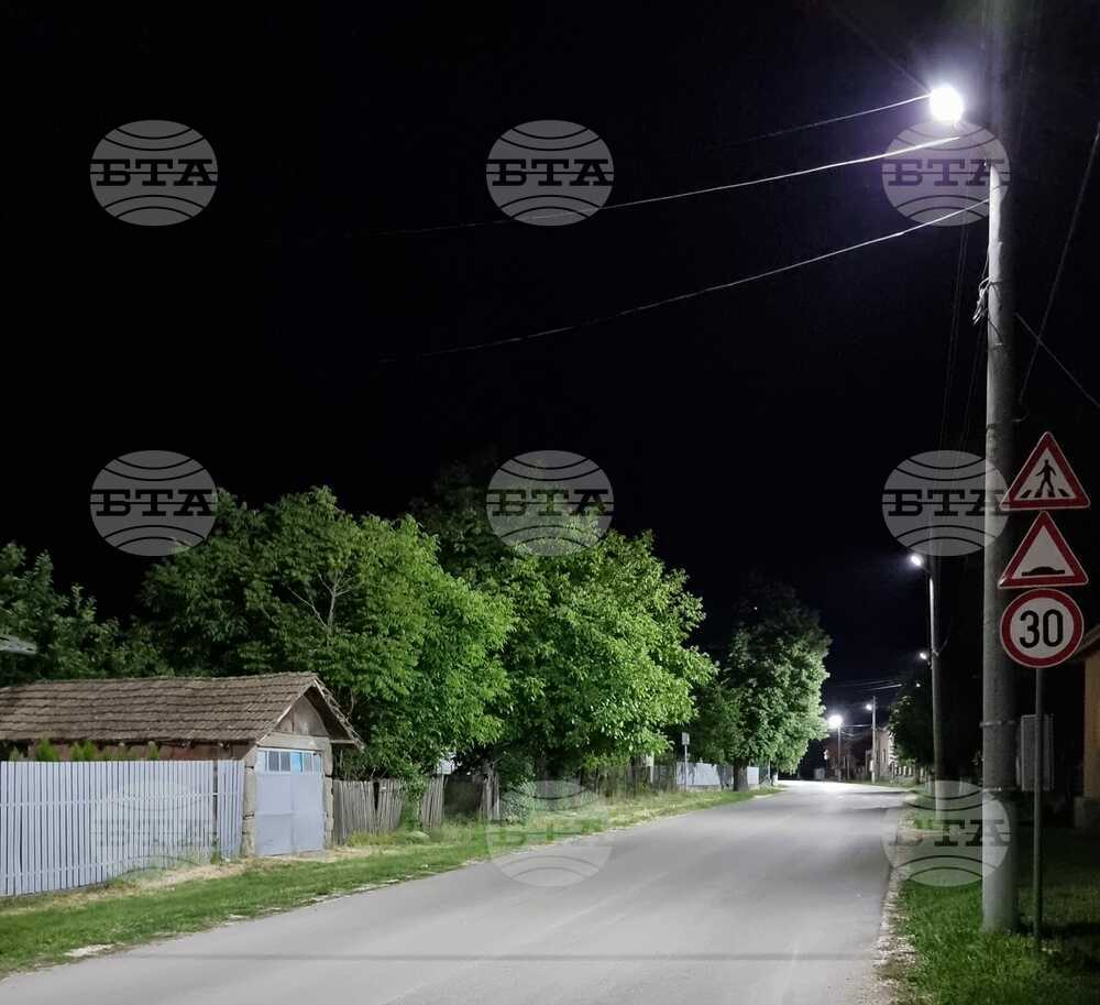 Във всички населени места в община Главиница е монтирано високоефективно улично осветление