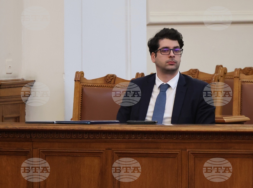 Парламент - заседание - блиц контрол - Атанас Пеканов