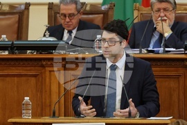 Парламент - заседание - блиц контрол - Атанас Пеканов