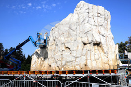 Храм-паметник "Св. Александър Невски" - "Рилският пустинник" - сцена - декори - монтажни дейности