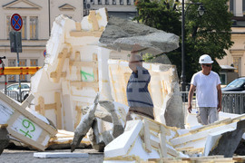 Храм-паметник "Св. Александър Невски" - "Рилският пустинник" - сцена - декори - монтажни дейности