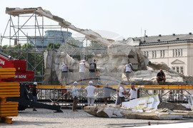 Храм-паметник "Св. Александър Невски" - "Рилският пустинник" - сцена - декори - монтажни дейности