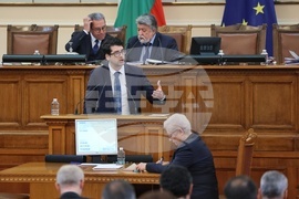 Парламент - заседание - блиц контрол - Атанас Пеканов 