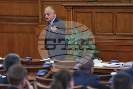 Парламент - заседание - блиц контрол - Атанас Атанасов
