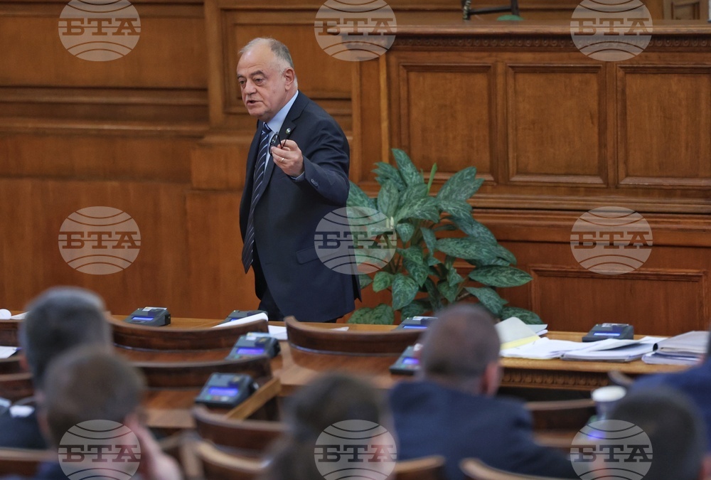 Парламент - заседание - блиц контрол - Атанас Атанасов
