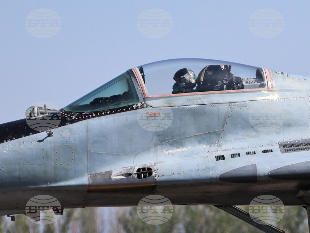 Авиобаза "Граф Игнатиево" - полоса за излитане и кацане - откриване