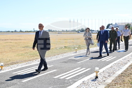 Авиобаза "Граф Игнатиево" - полоса за излитане и кацане - откриване