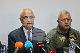 Авиобаза "Граф Игнатиево" - полоса за излитане и кацане - откриване