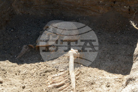 Варна - археолози - некрополни могили - проучвания