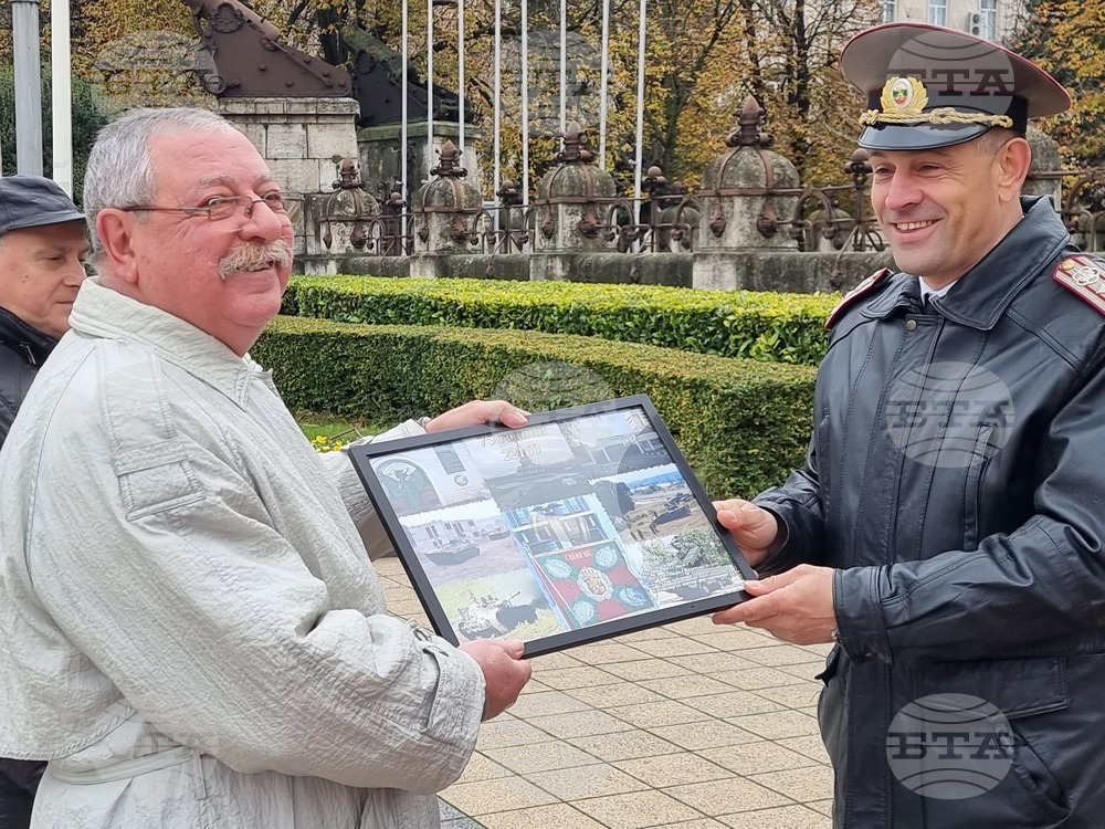 Плевен - военно формирование - честване