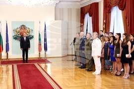 Румен Радев - военнослужещи - награждаване