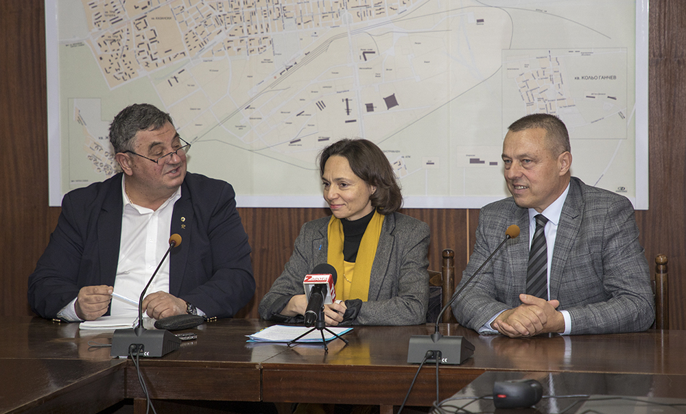 Делегация на Европейската комисия даде пресконференция в Община Стара Загора