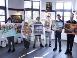 Банско - Изложба-базар на гоблени, изработени от хора с увреждания