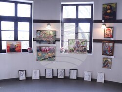 Банско - Изложба-базар на гоблени, изработени от хора с увреждания