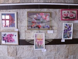 Банско - Изложба-базар на гоблени, изработени от хора с увреждания