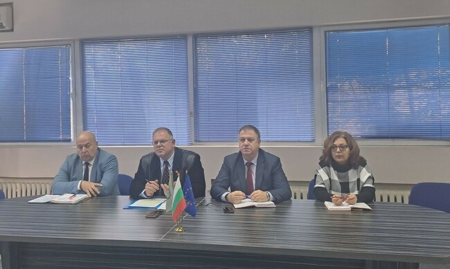 Прокурори от Районна прокуратура-Пловдив отварят приемни в малките населени места, изготвят списъци на самотно живеещи възрастни хора