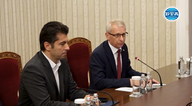 ПП-ДБ предлагат декларация с пакет от законови промени, за да бъде решен проблемът с корупцията, за която ще търсят широка подкрепа и им е нужно време