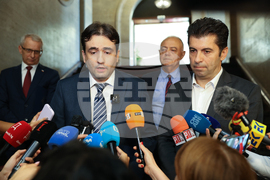 „Продължаваме промяната - Демократична България“ - брифинг