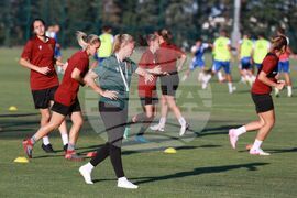 Футбол - жени