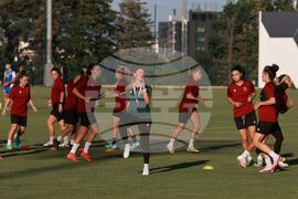 Футбол - жени