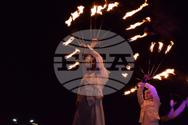 Благоевград - Коледна елха - светлини - тържество