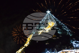 Благоевград - Коледна елха - светлини - тържество