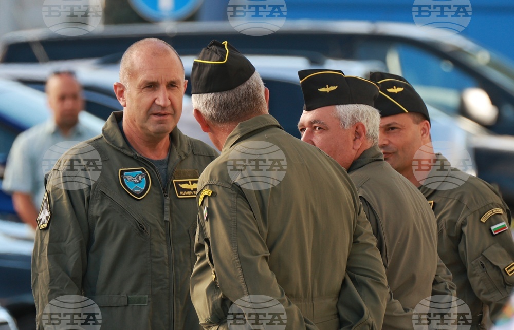Авиобаза „Враждебна“ - Военновъздушни сили - самолети Пилатус - годишнина - Румен Радев