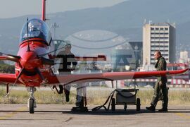 Авиобаза „Враждебна“ - Военновъздушни сили - самолети Пилатус - Румен Радев - годишнина