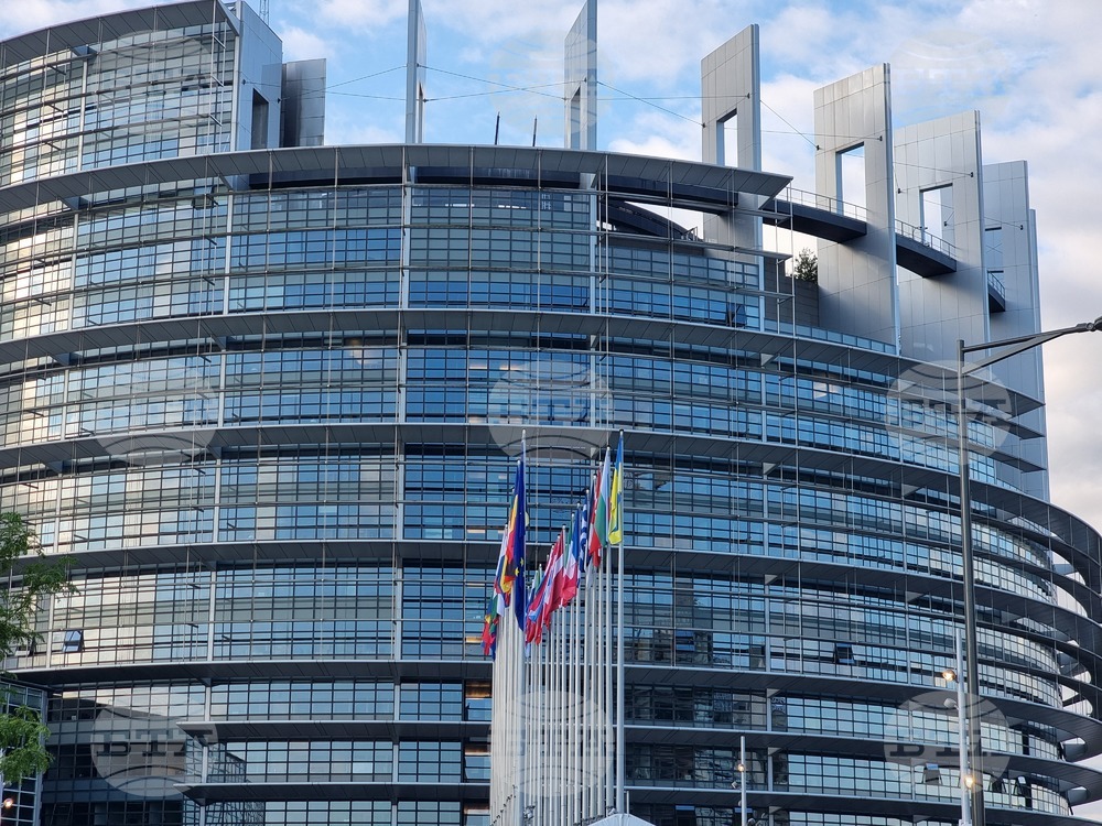 Франция - Страсбург - Европейски парламент - учредителна сесия