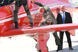 Авиобаза „Враждебна“ - Военновъздушни сили - самолети Пилатус - Румен Радев - годишнина