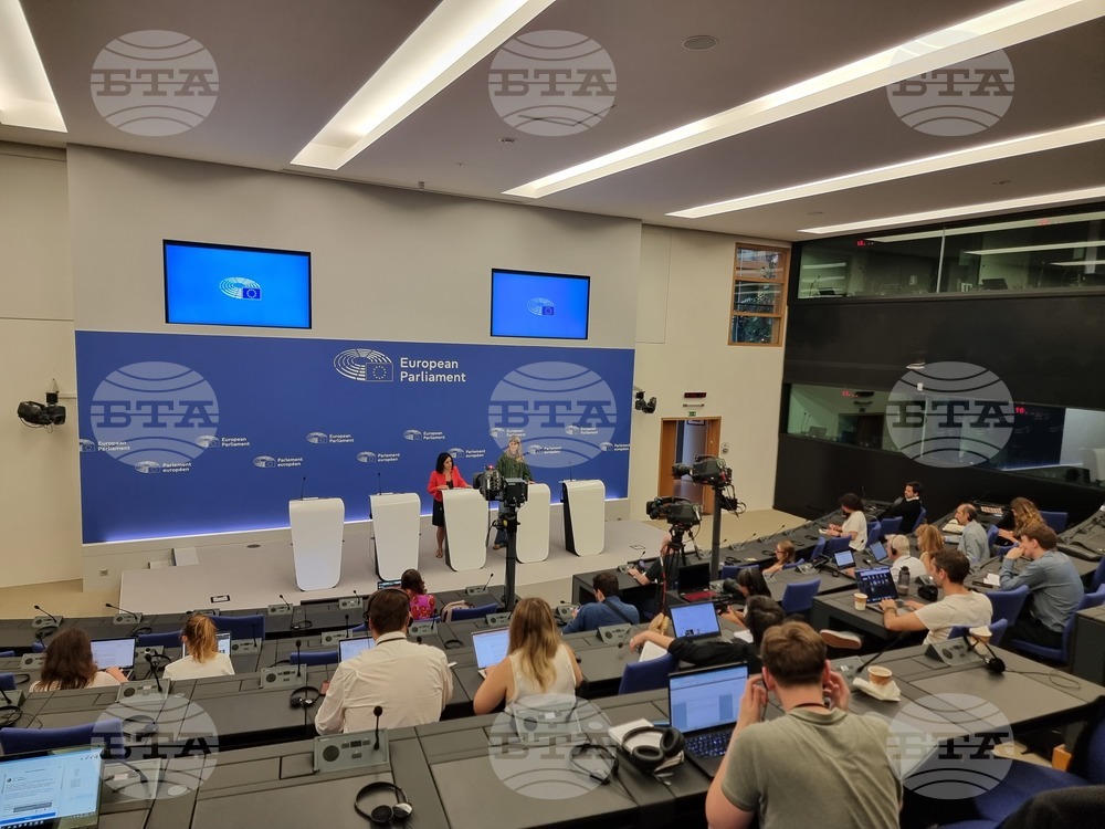 Франция - Страсбург - Европейски парламент - Манон Обри - пресконференция