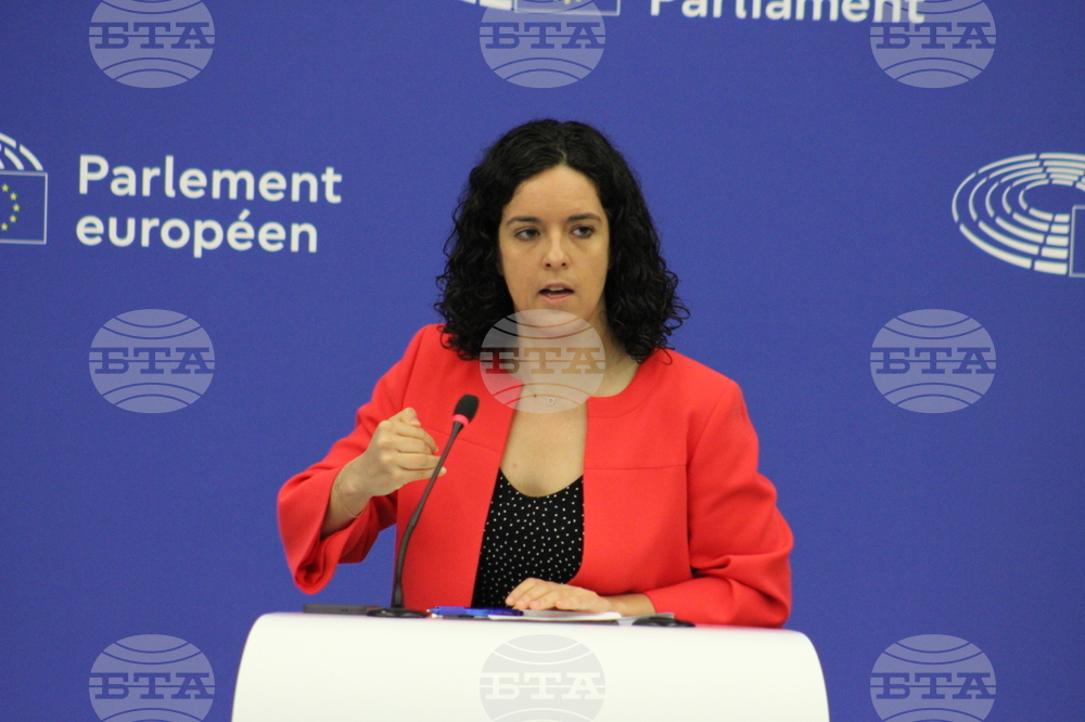 Франция - Страсбург - Европейски парламент - Манон Обри - пресконференция