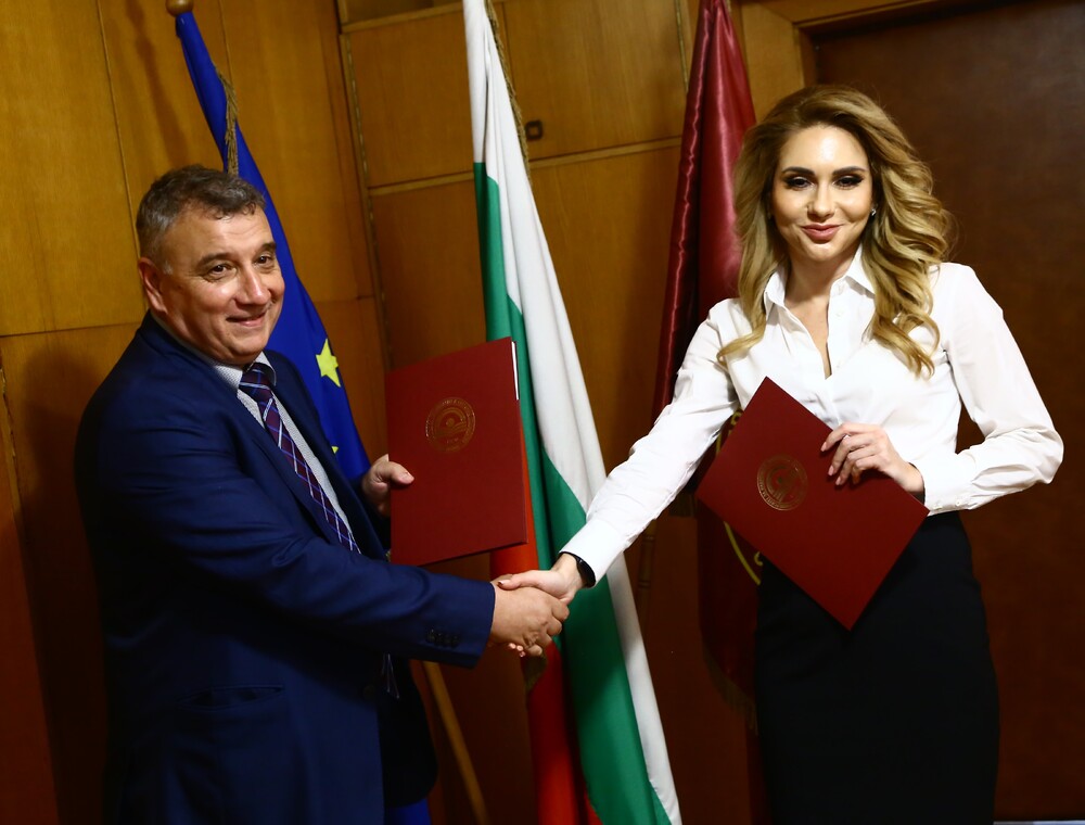 Министерство на икономиката и индустрията: КЗП и УНСС обединяват усилията си за по - интензивно сътрудничество в областта на правата на потребителите, обмен на знания и добри практики