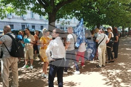 Работници и служители от Агенция за социално подпомагане - протест