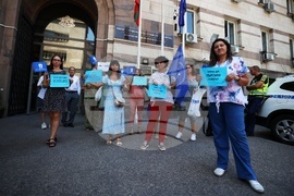 Работници и служители от Агенция за социално подпомагане - протест