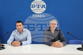 Национален пресклуб на БТА-Ловеч - Георги Иванов - Марин Ичев - пресконференция