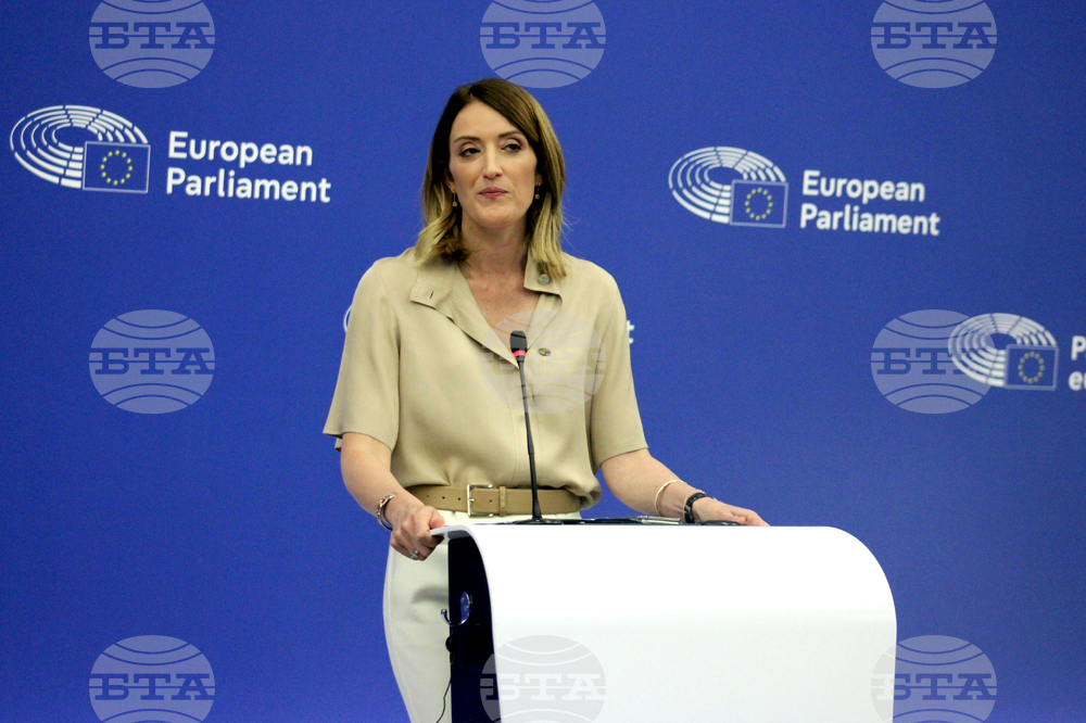 Франция - Страсбург - Европейски парламент - Роберта Мецола - пресконференция