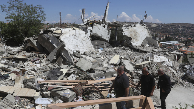 Ожесточени боеве се водят в южен ливански град, смятан за бастион на „Хизбула“