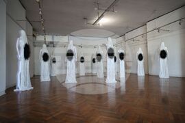 Бургас - Дора Славова - „Не/Докосвай“ - графична инсталация