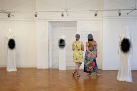 Бургас - Дора Славова - „Не/Докосвай“ - графична инсталация