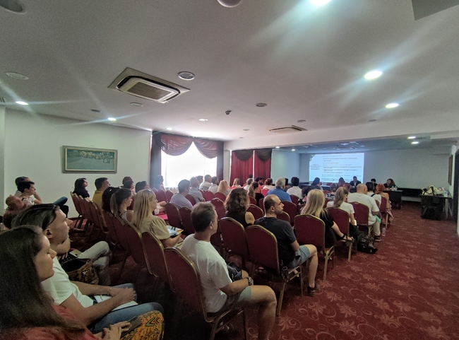 Експерти от Министерството на иновациите и растежа представиха процедурата за подкрепа на семейни предприятия в Пловдив