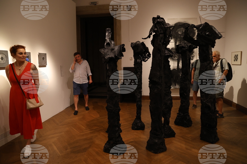 Ретроспективна експозиция на Бистра Льошевалие - откриване
