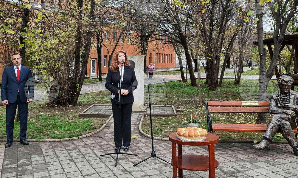 Решението на Нидерландия да блокира приемането на България в Шенген противоречи на европейските ценности, заяви Илияна Йотова