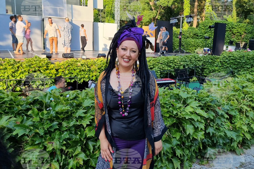 Musical Ghost Premieres at Varna Summer Theatre With Actress Militsa Gladnishka in Main Role