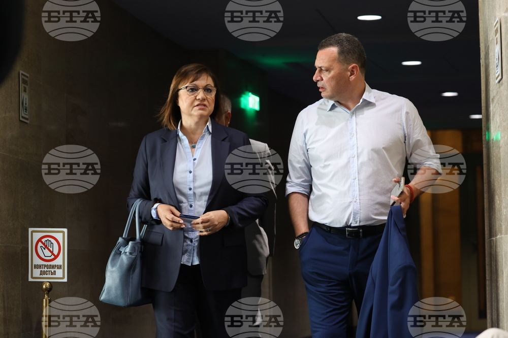 Парламент - заседание - Корнелия Нинова - Иван Ченчев