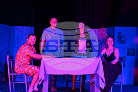 Вършец - театър - „Щастливо семейство“