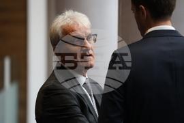 Парламент - заседание